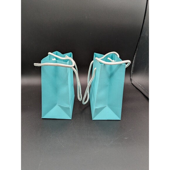 Tiffany & Co. Lot of 2 Paper Shopping Gift Bag 6" x 5" x 3" - Picture 4 of 7